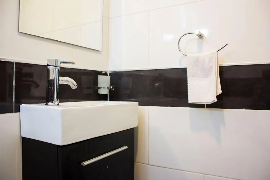Modern And Centric Apartment With Pool And Gym At Downtown 聖多明哥